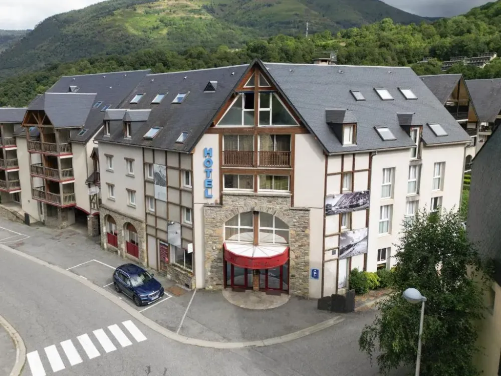Hôtel & Appartements à Saint-Lary-Soulan (1webp